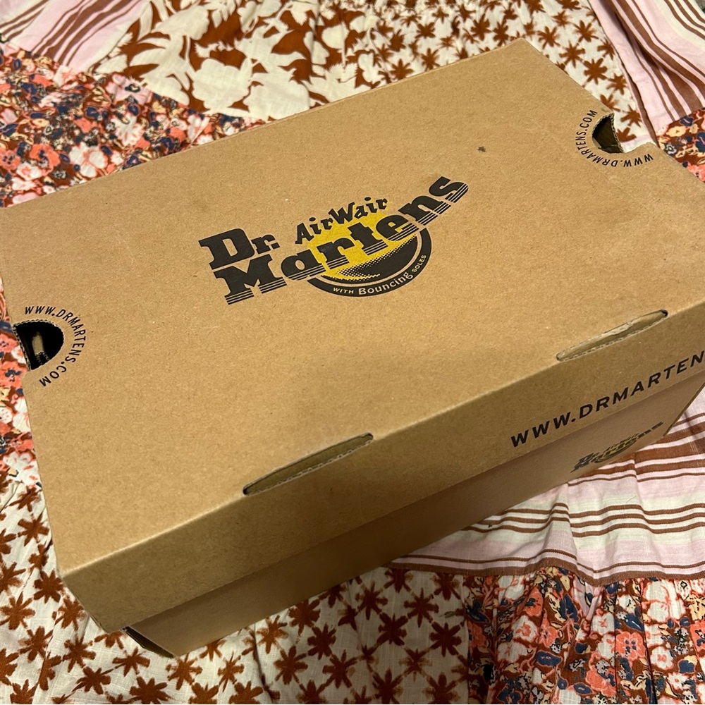 Dr. Martens Voss Vegan Strap Sandals - Picture 10 of 10
